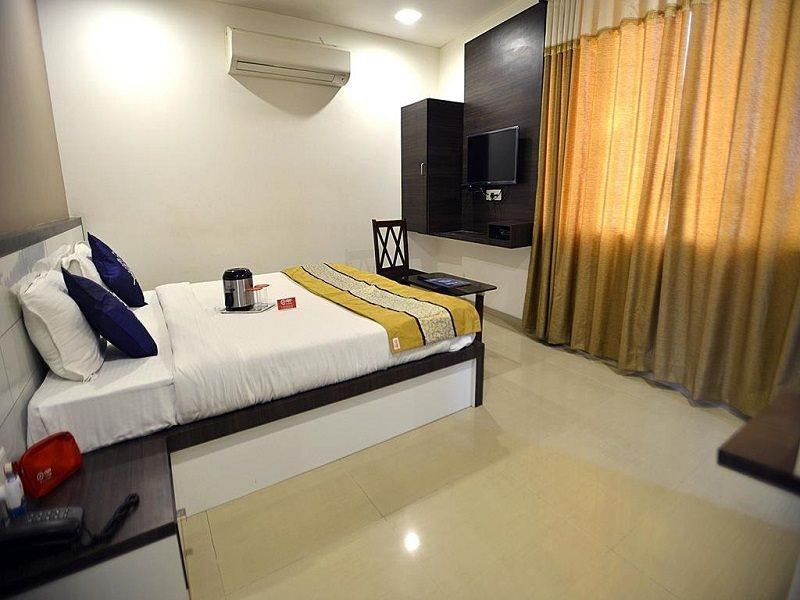 Hotel Planet Vadodara Exterior foto